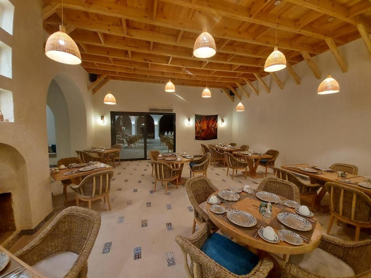 Benben By Dhara Hotels - Adults Only Aswan Exteriör bild The restaurant