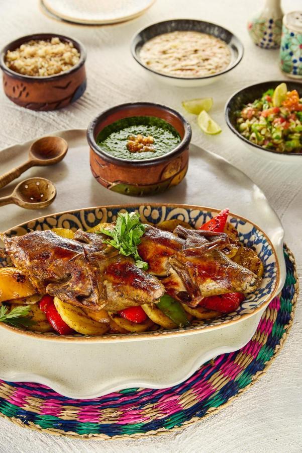 Benben By Dhara Hotels - Adults Only Aswan Exteriör bild Shawarma